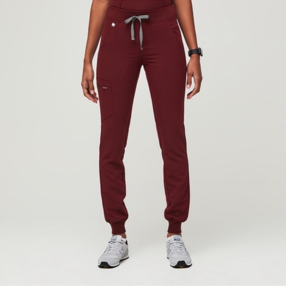 Figs Pants - Figs Zamora Classic Jogger Scrub Pants in Classic Burgundy